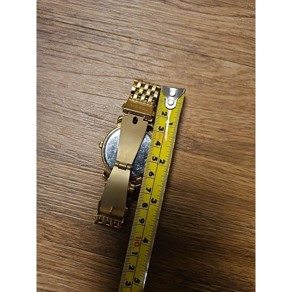 Fossil‎ 256400 Women's Gold Tone Stainless Steel Watch 4 Small Wrist See Photos